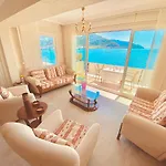 Port Mansion 马尔马里斯